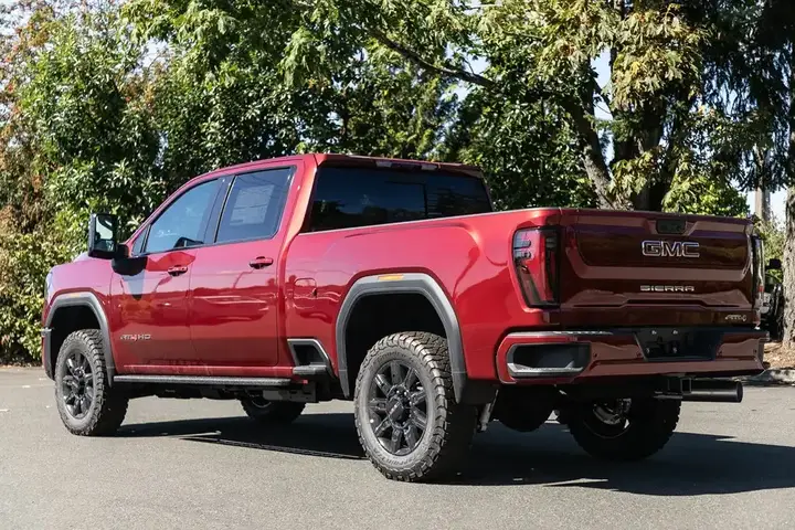 GMC Sierra 3500Hd 2026 photo 5