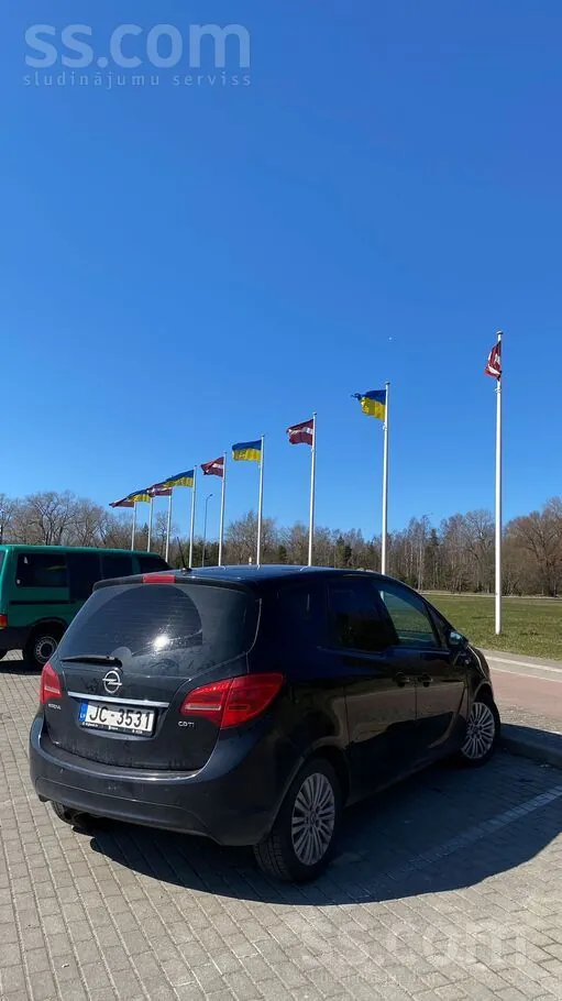 Opel Meriva 2011 photo 2