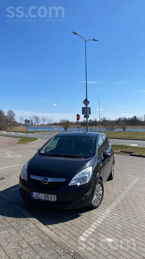 Opel Meriva 2011 photo 4