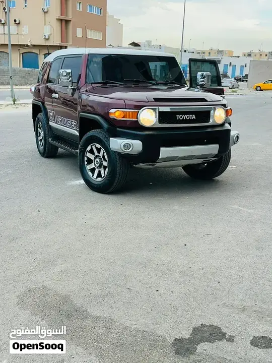 Toyota Fj Gxr 2010 photo 4