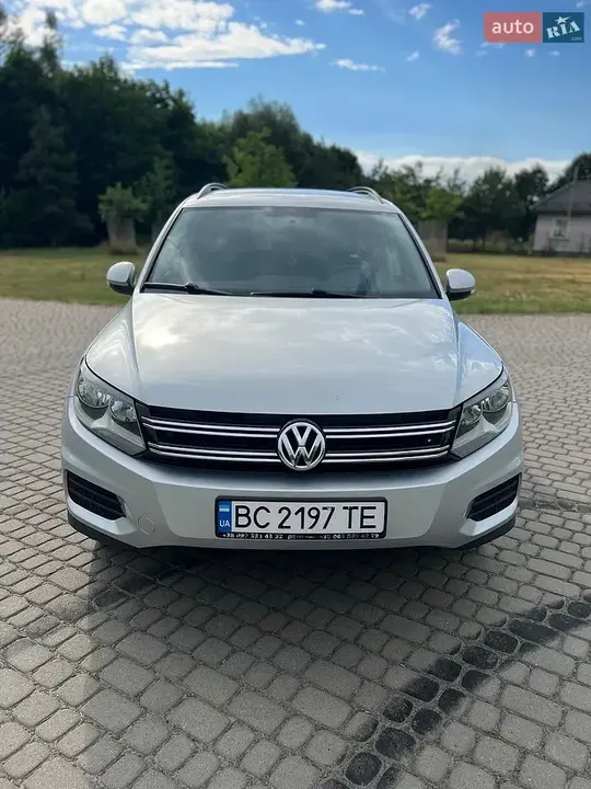 Volkswagen Tiguan 2018 photo 2