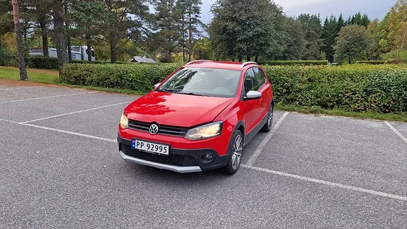 Volkswagen Polo Cross 2010 photo 2
