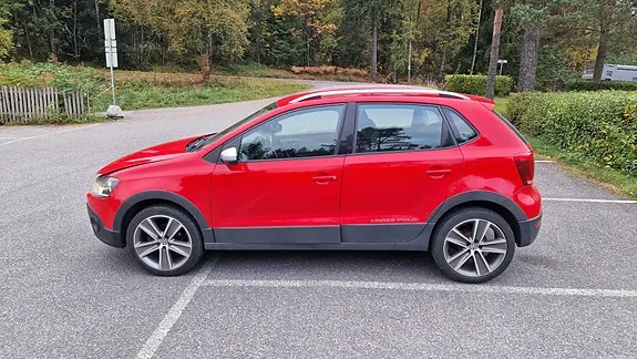 Volkswagen Polo Cross 2010 photo 3