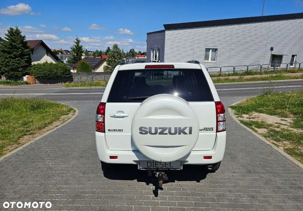 Suzuki Grand Vitara 2012 photo 5