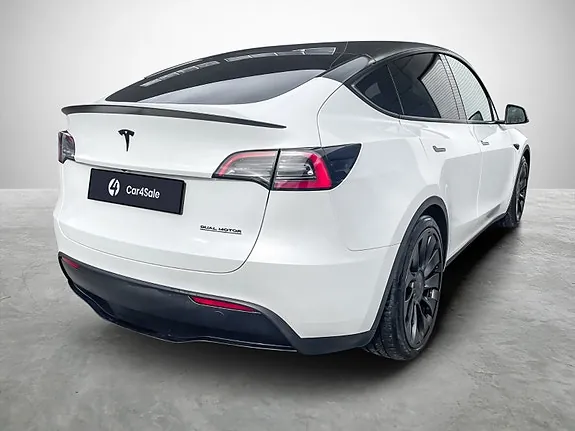 Tesla Model Y 2023 photo 5