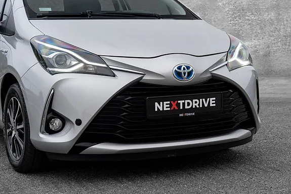 Toyota Yaris 2019 photo 2