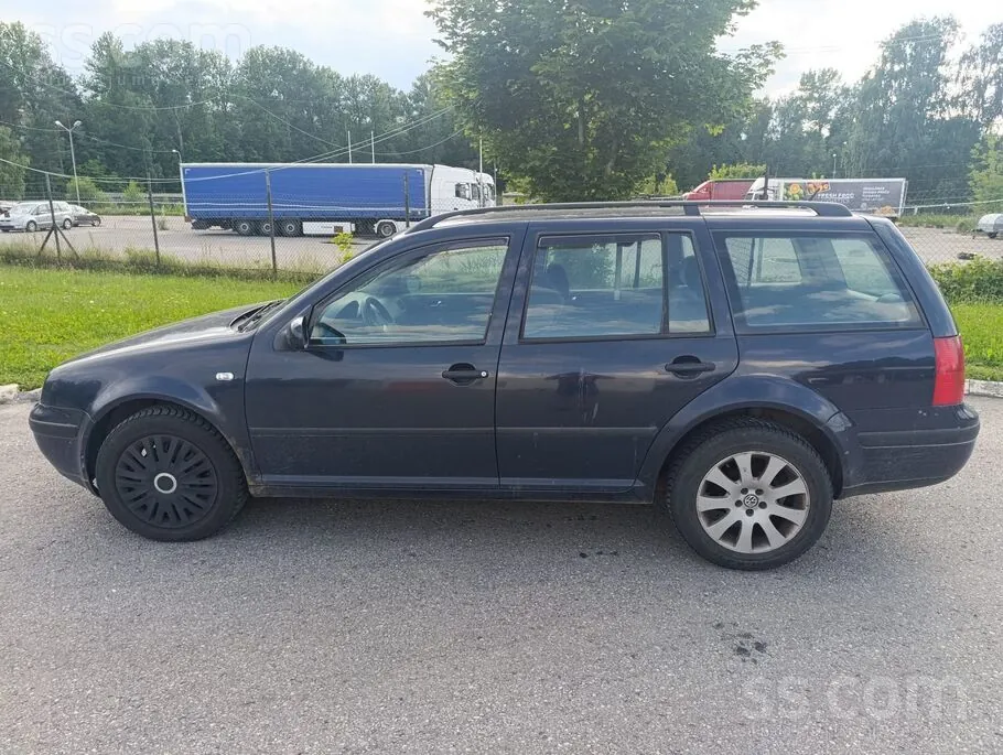 Volkswagen Golf 4 2000 photo 3