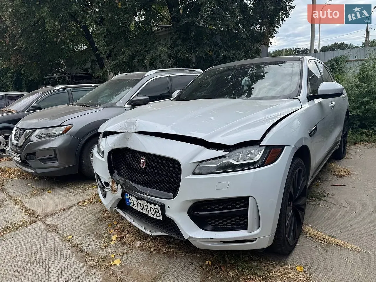 Jaguar F-Pace 2018 photo 2
