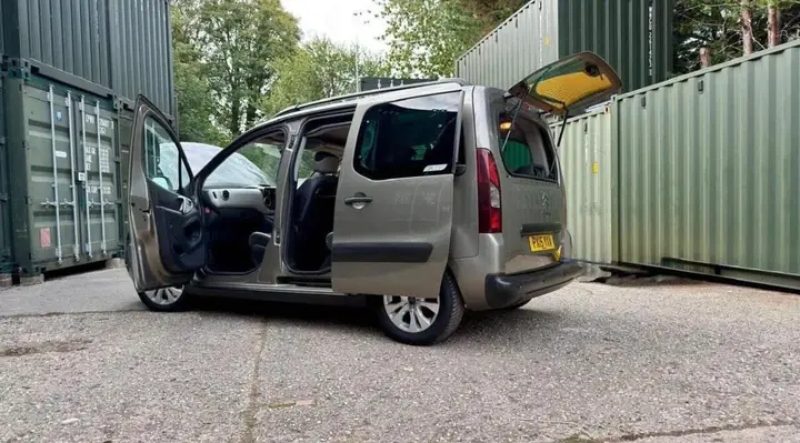 Citroen Berlingo 2015 photo 2