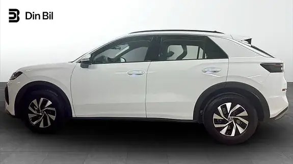 Volkswagen T-Roc 2026 photo 2