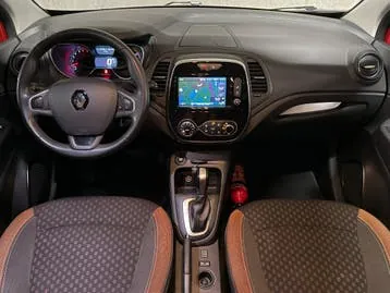 Renault Captur 2018 photo 2