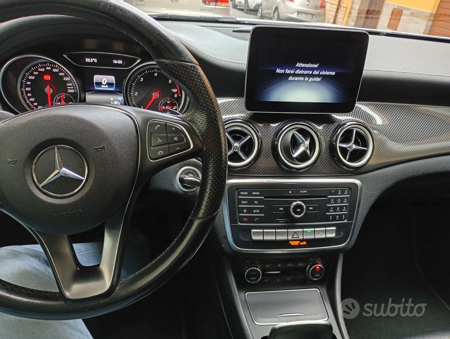 Mercedes-Benz Gla 2019 photo 3