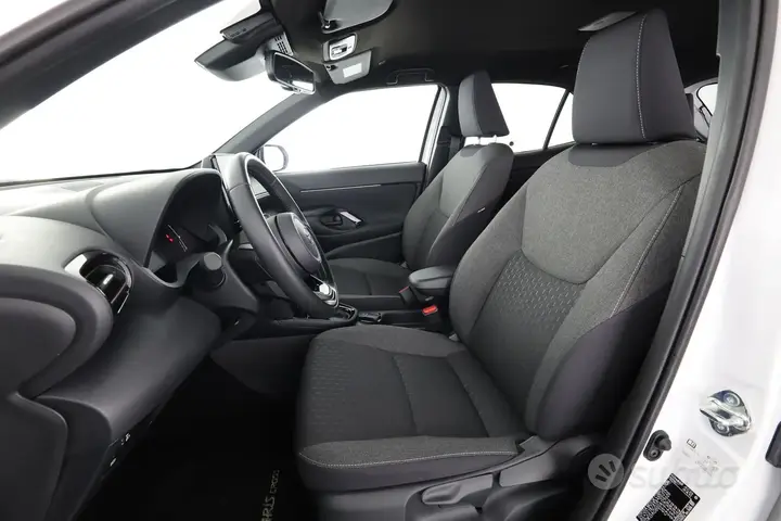 Toyota Yaris Cross 2026 photo 2