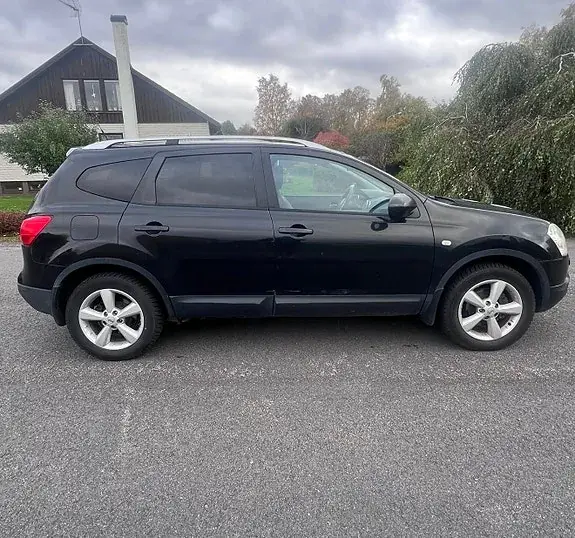 Nissan Qashqai+2 2009 photo 3