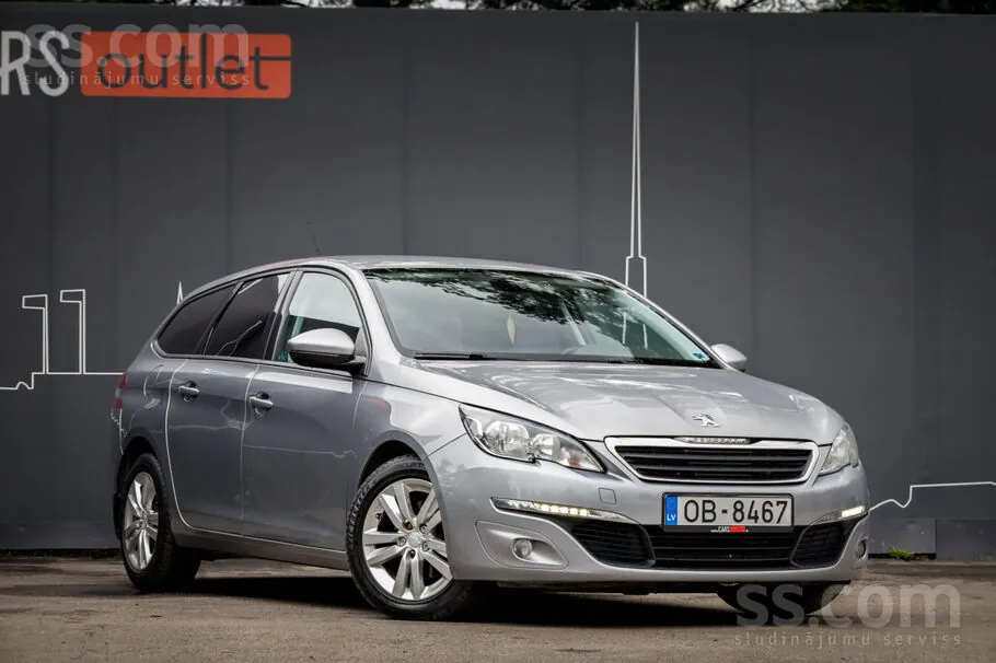 Peugeot 308 2015 photo 3