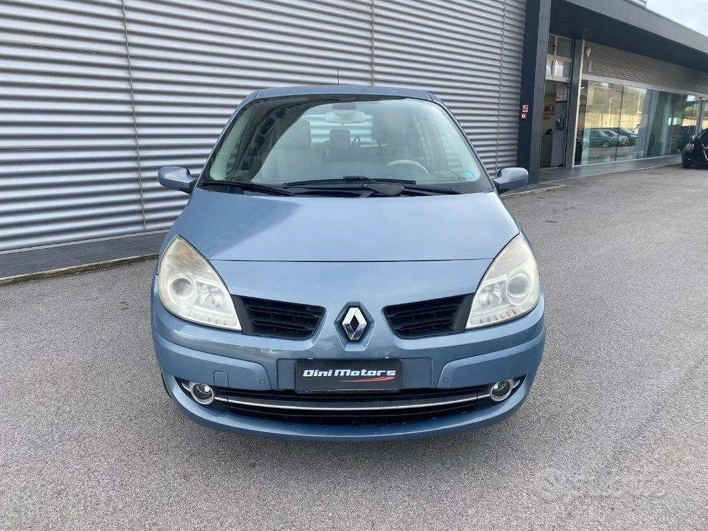 Renault Grand Scenic 2007 photo 2