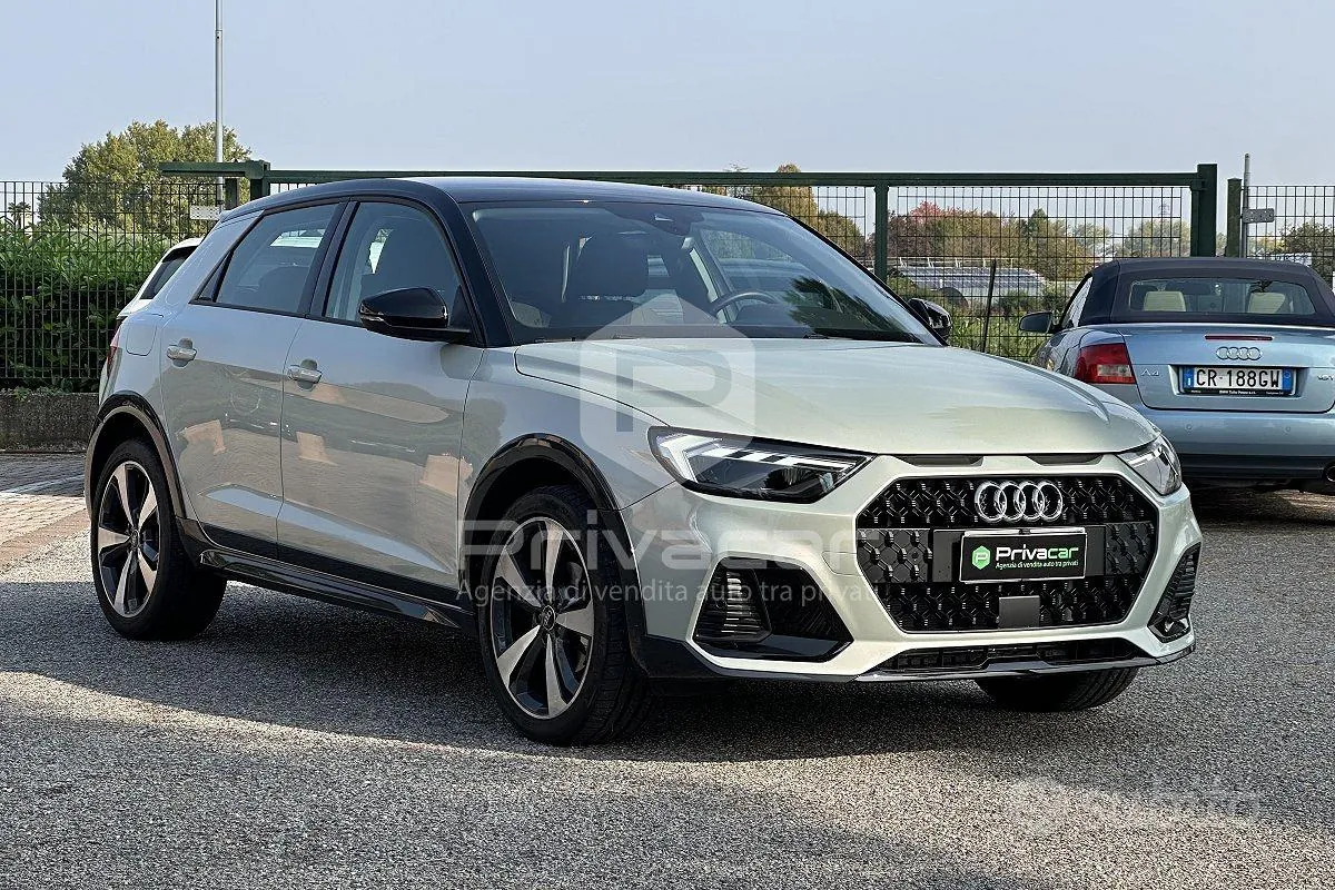 Audi A1 2024 photo 3