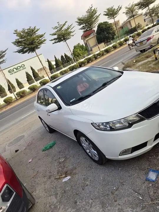 Kia Cerato 2010 photo 2