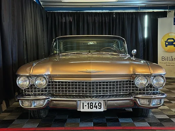 Cadillac Deville 1960 photo 4