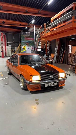 Opel Rekord 1980 photo 3