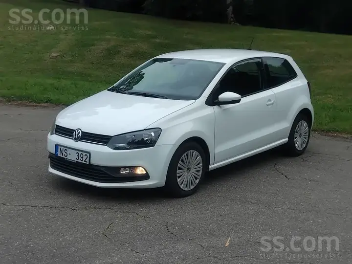 Volkswagen Polo 2014 photo 2