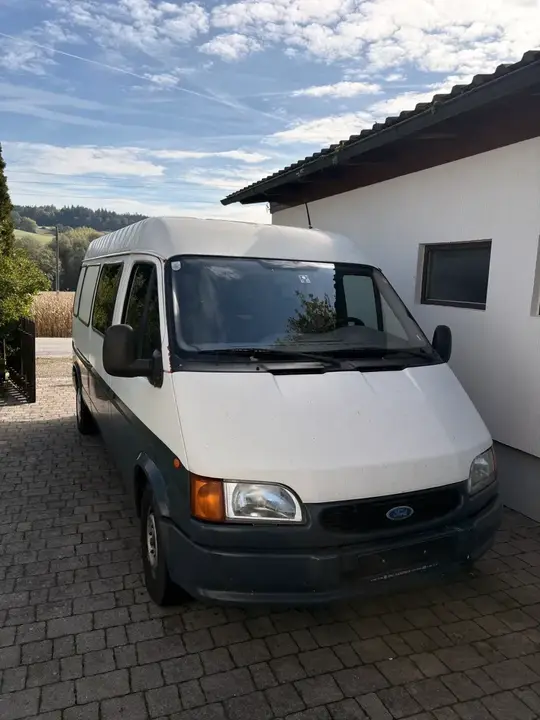 Ford Transit 1995 photo 3
