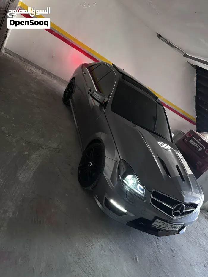 Mercedes-Benz C-Class 2009 photo 2