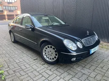 Mercedes-Benz E220