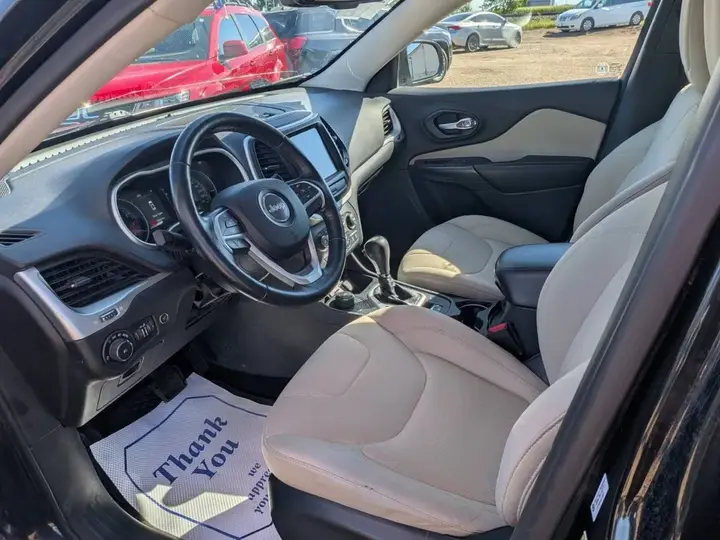 Jeep Cherokee 2015 photo 4