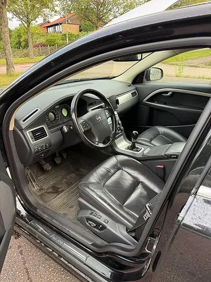 Volvo V70 2008 photo 4