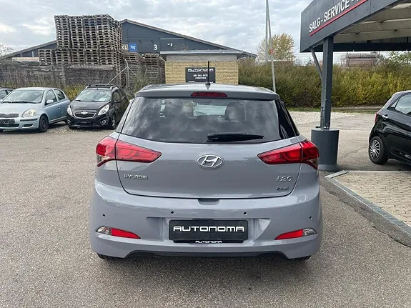 Hyundai I20 2016 photo 5