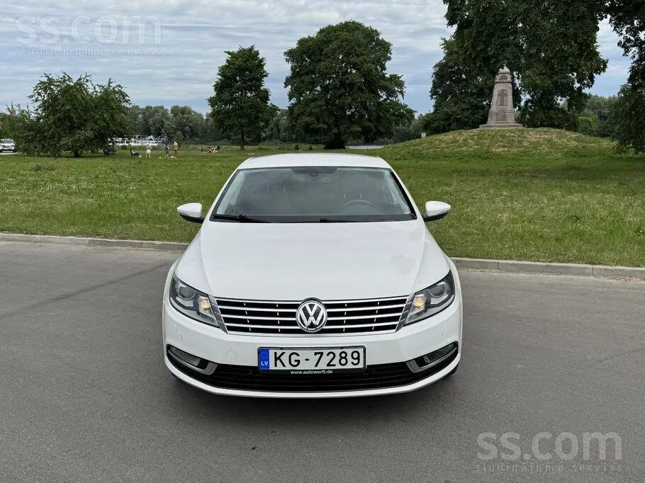 Volkswagen Passat Cc 2012 photo 2