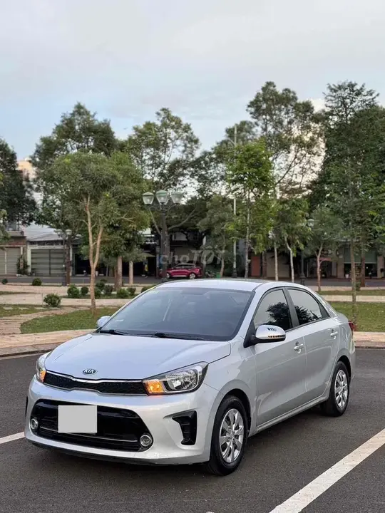 Kia Soluto 2020 photo 2