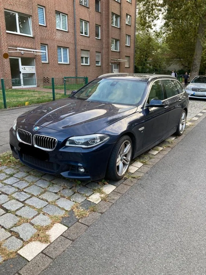BMW 530D Touring A
