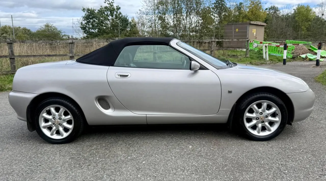 MG Mgf 2000 photo 3