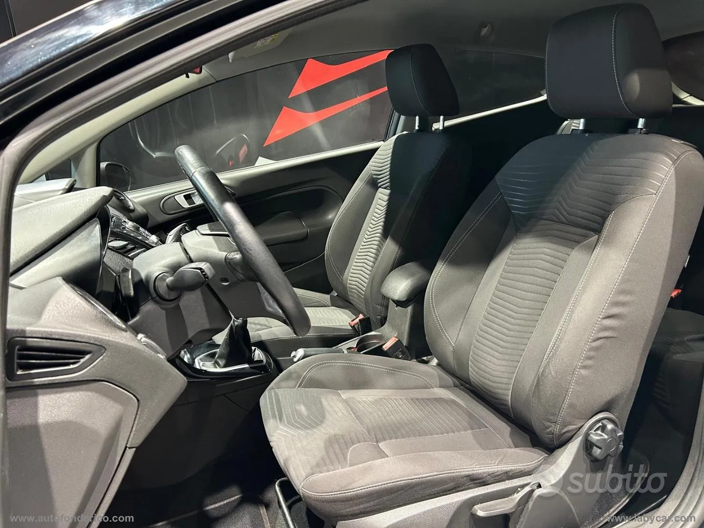 Ford Fiesta 2014 photo 5