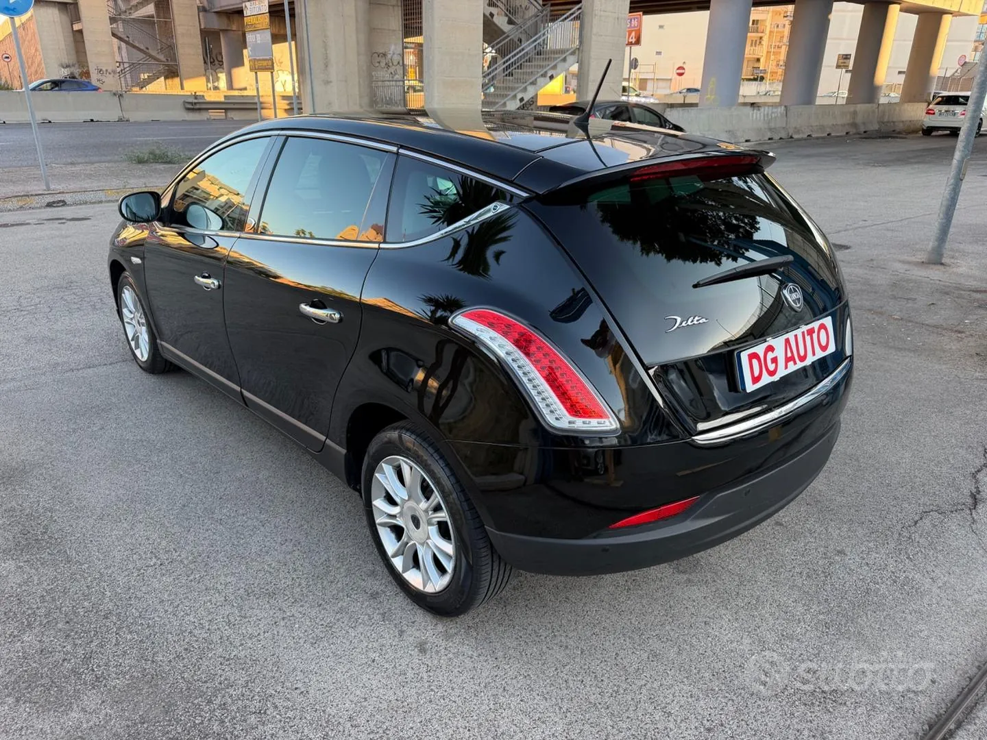 Lancia Delta 2013 photo 4