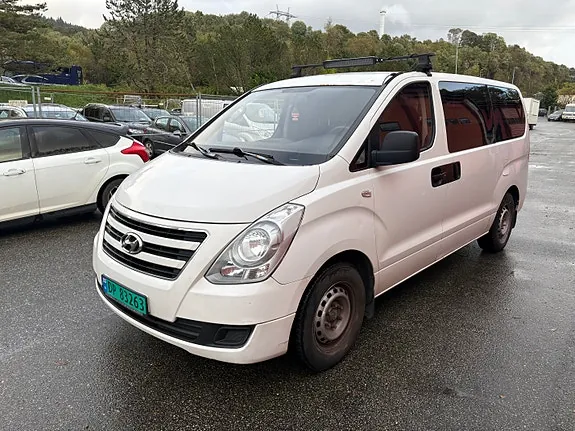 Hyundai H1 2015 photo 2