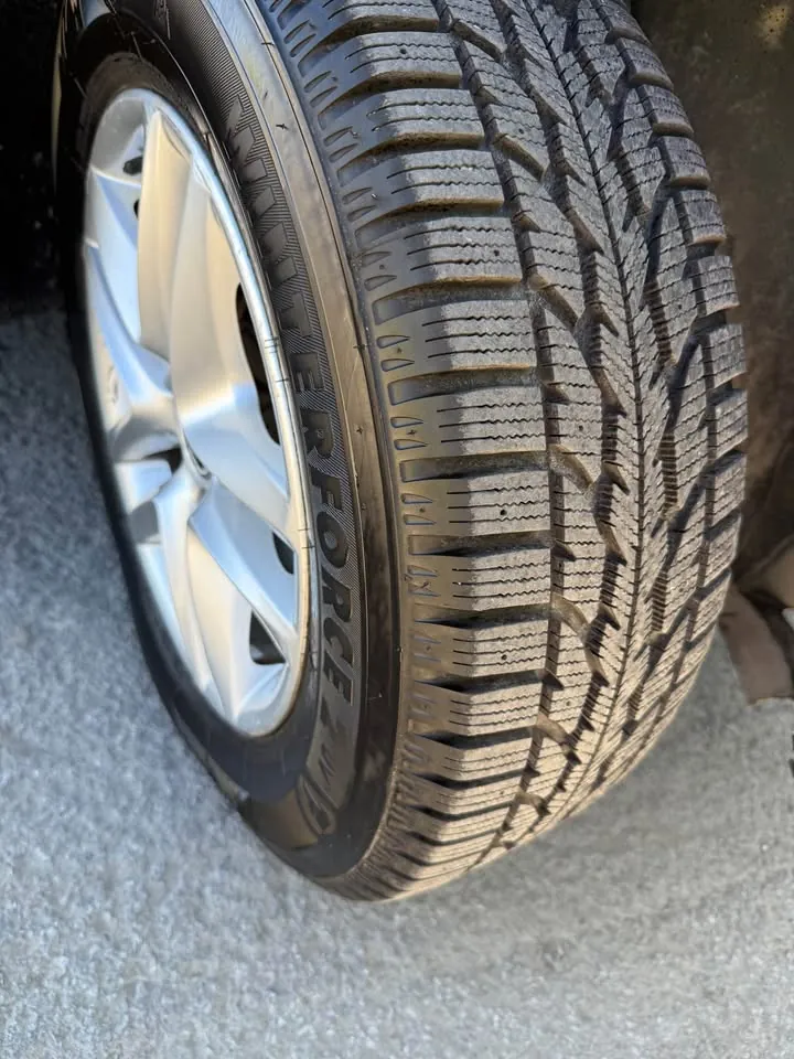 Volkswagen Tiguan 2011 photo 2