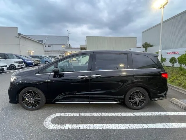 Honda Odyssey Hybrid 2022 photo 2