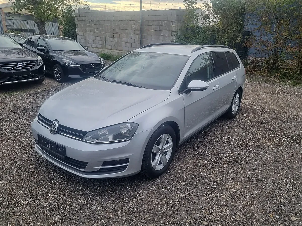 Volkswagen Golf 2013 photo 2