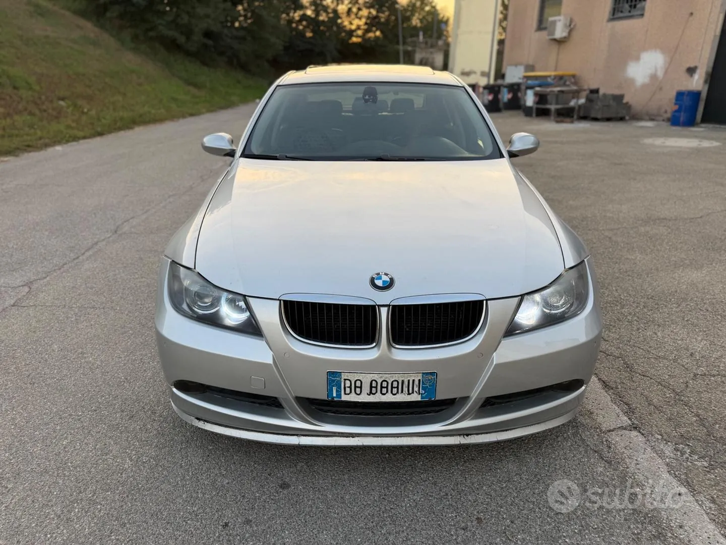 BMW 320D 2007 photo 2