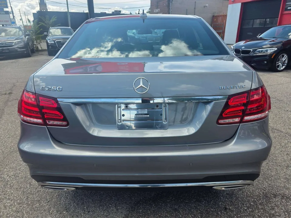 Mercedes-Benz E-Class 2015 photo 5