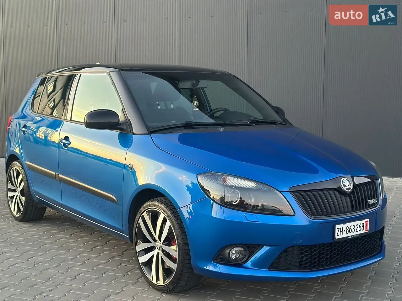 Skoda Fabia 2014 photo 5