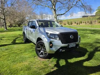 Nissan Navara 2021 photo 2