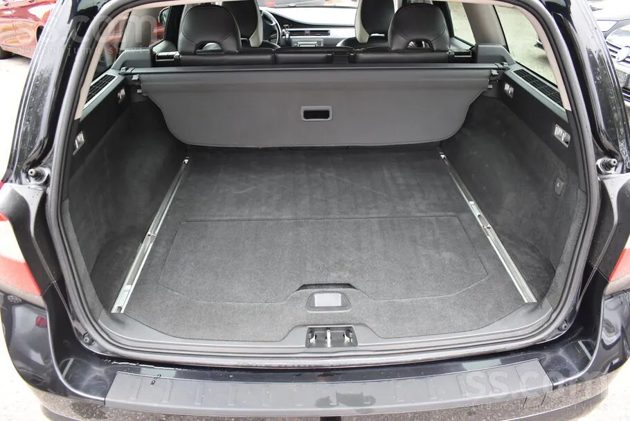 Volvo V70 2009 photo 5