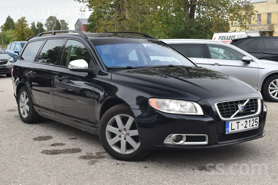 Volvo V70 2009 photo 4