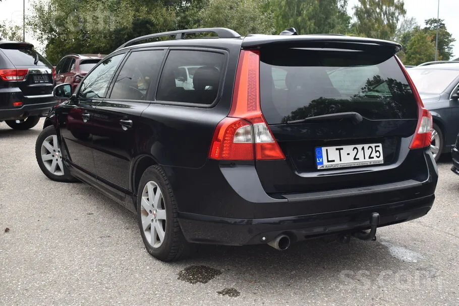 Volvo V70 2009 photo 3