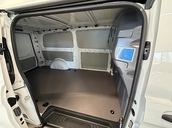 Mercedes-Benz Vito 114 2026 photo 3