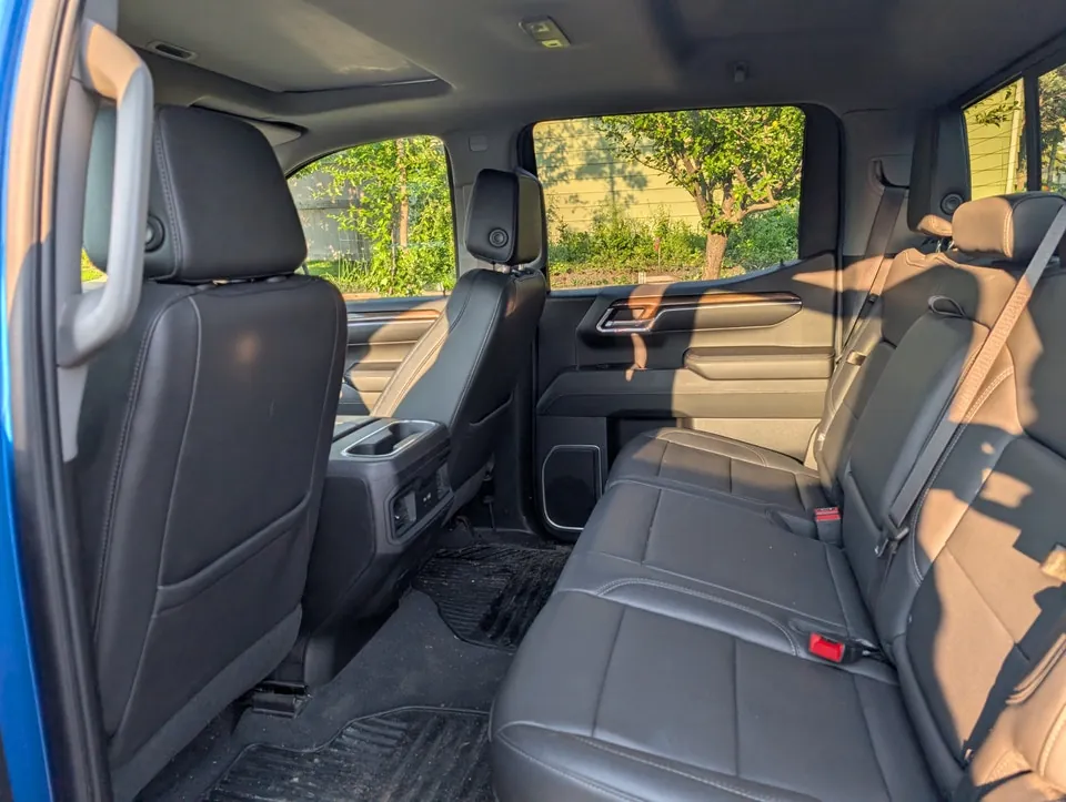 Chevrolet Silverado 1500 2023 photo 4